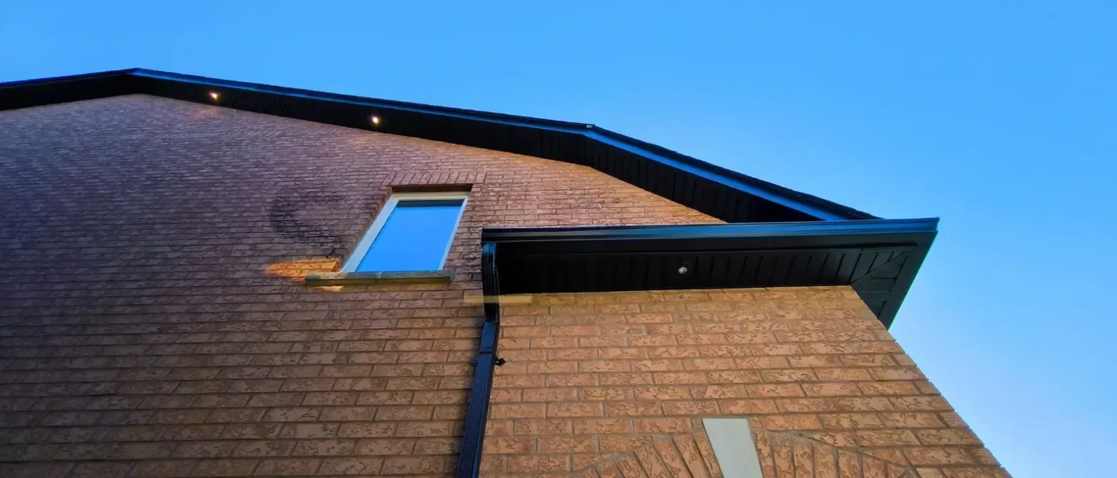 District Ave. Soffit, Facia, Eavestrough, and Pot Light installation project photo 6