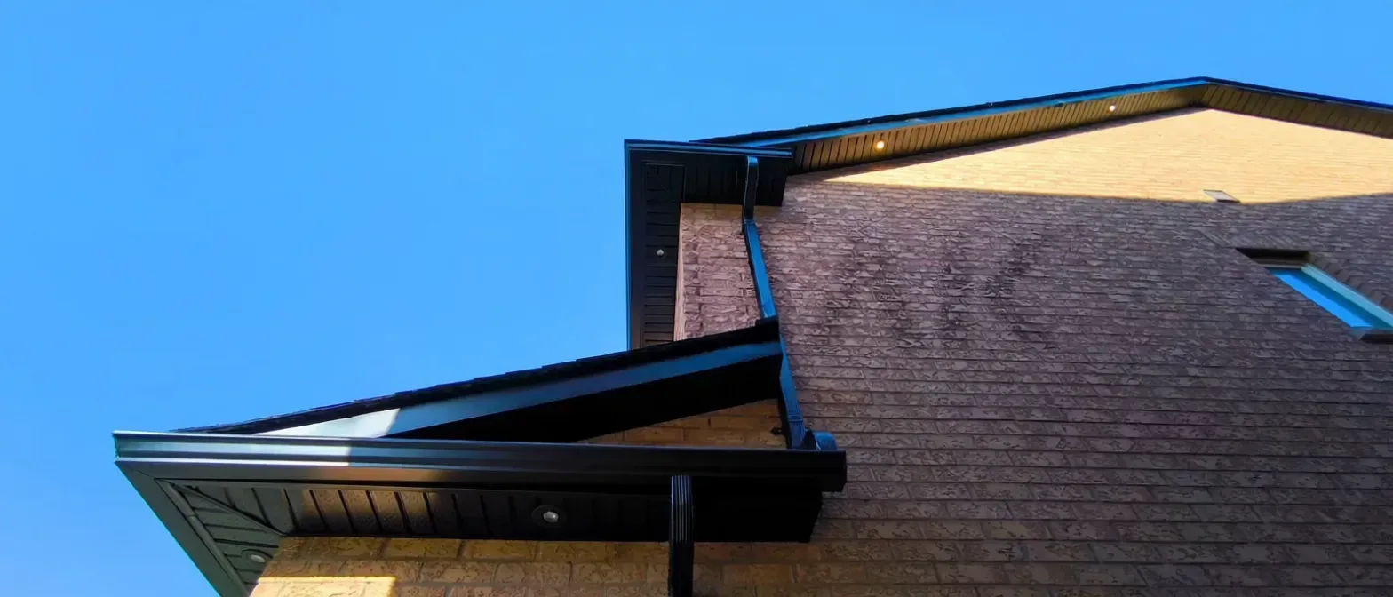 District Ave. Soffit, Facia, Eavestrough, and Pot Light installation project photo 7