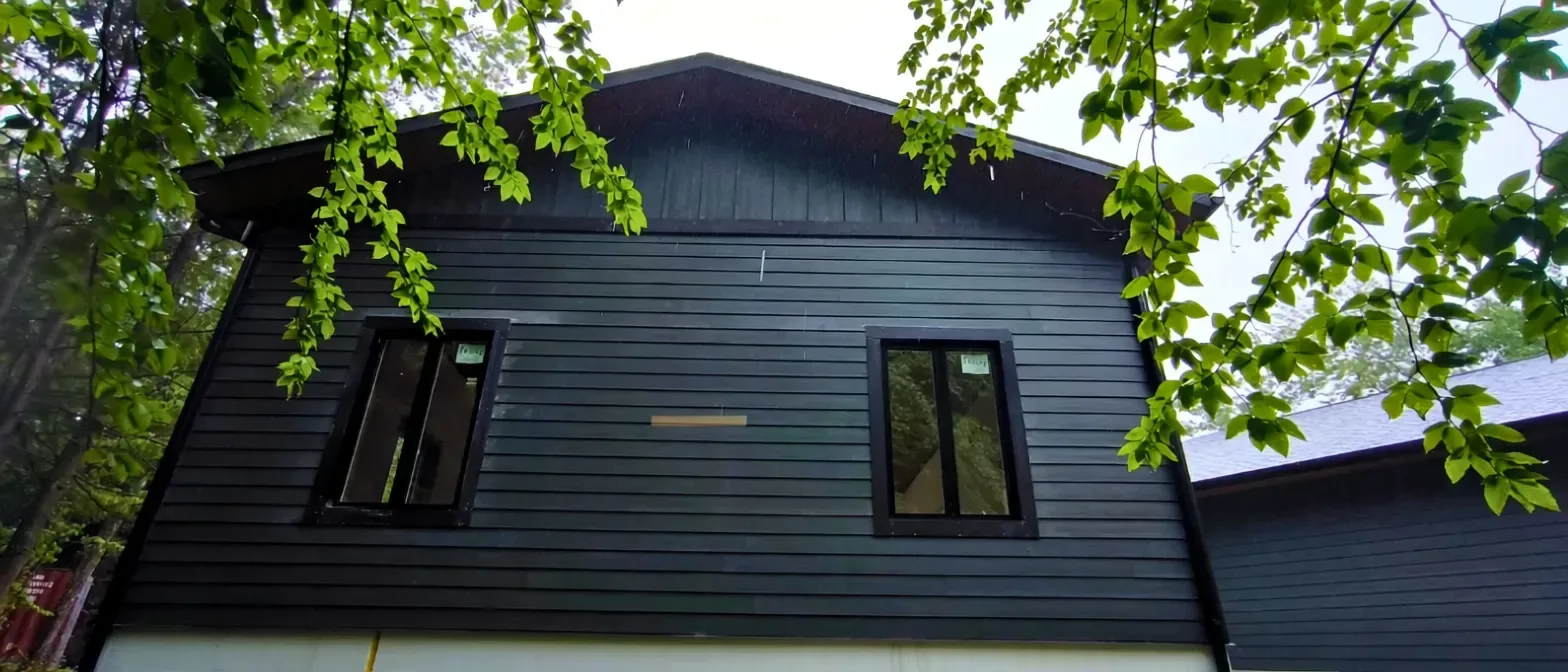 Georgian Bay, Siding, Soffit, Fascia, Eavestrough Installation Project photo 13