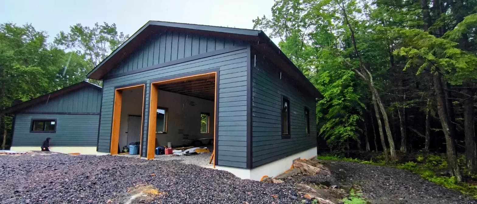 Georgian Bay, Siding, Soffit, Fascia, Eavestrough Installation Project photo 16