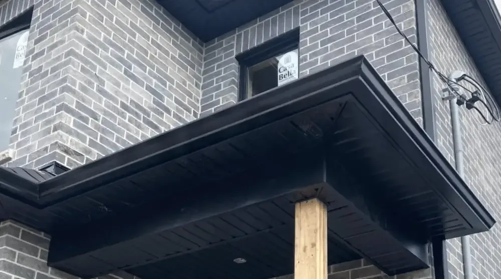 Seamless Eavestrough project 1
